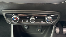 Vauxhall Crossland X 1.2 SE Nav 5dr Petrol Hatchback